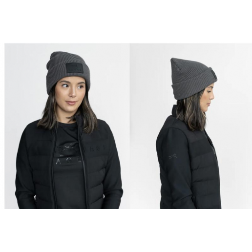 Fager mössa, Mörkgrå